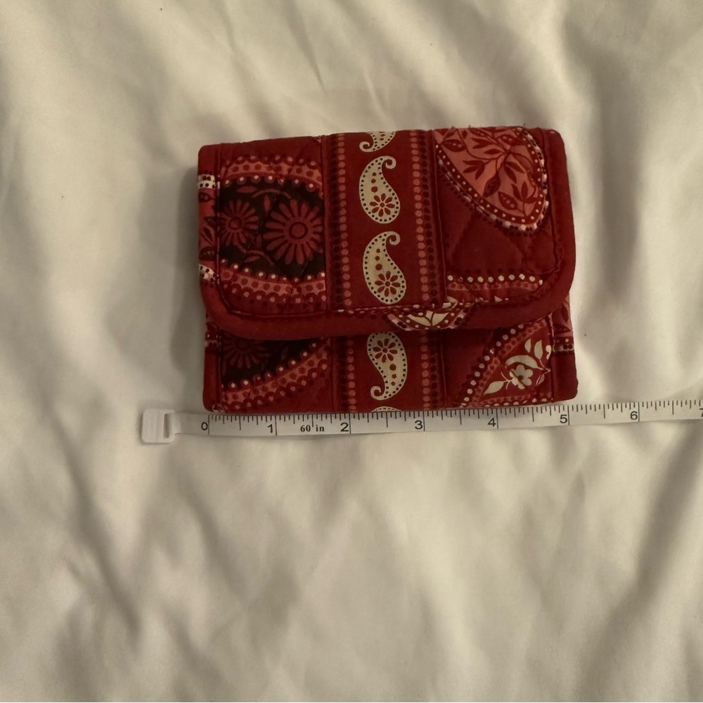 Vera Bradley Mesa Red Quilted Trifold Wallet - Picture 2 of 5